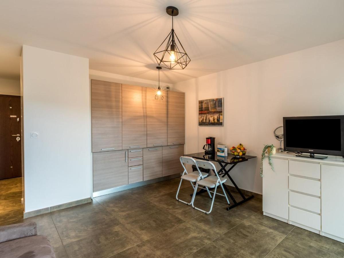 Studio Residence Cita Di Sali-5 By Interhome بورتو فيكشْيو المظهر الخارجي الصورة